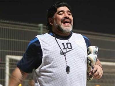  فضيحة مارادونا وعشيقتة الأرجنتينية فى دبي!!