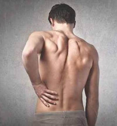 جراحة الظهر .. متى تكون الخيار الصحيح للتخلص من آلامه؟