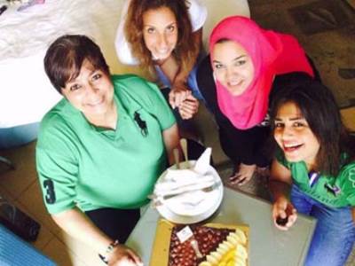 شاهد .. كيف احتفلت منة فضالى بعيد ميلادها هذا العام ؟!!