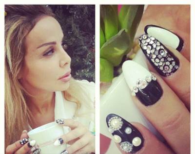 صورة رولا سعد تستعرض أظافرها المزخرفة عبر إنستجرام