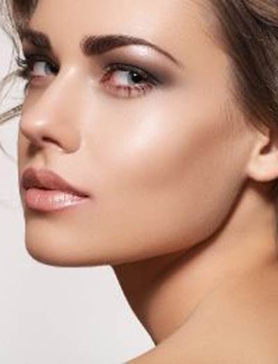 علاج فوري للتخلّص من اسوداد الشفاه