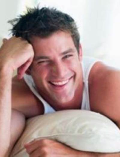 للرجل الوسيم .. 5 نصائح سهلة للعناية بالبشرة بالنسبة لك