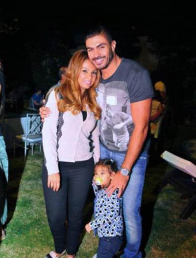 صور الظهور الأول لخالد سليم وابنته خديجة