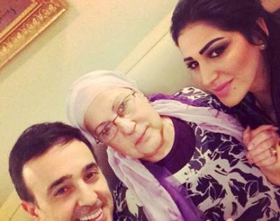 صورة صابر الرباعي مع والدته تثير موجة من التعليقات