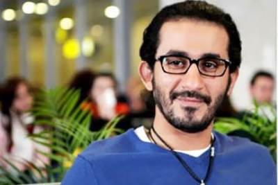  ماذا كتب أحمد حلمي على صفحته الرسمية عقب عودته من رحلة العلاج ؟ !!