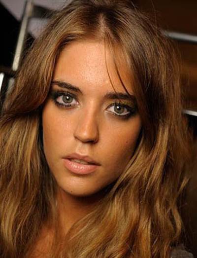 حيل ووصفات طبيعية لتفتيح البشرة السمراء