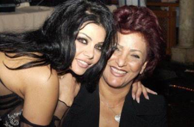 هيفاء وهبي تأخذ حق والدتها بالقضاء المصري