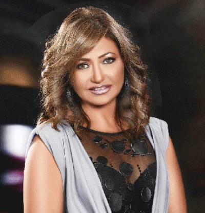 ليلى علوي تنفصل عن زوجها بهدوء