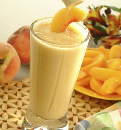 طريقة عمل شراب حليب بنكهة المانجا والموز للأطفال