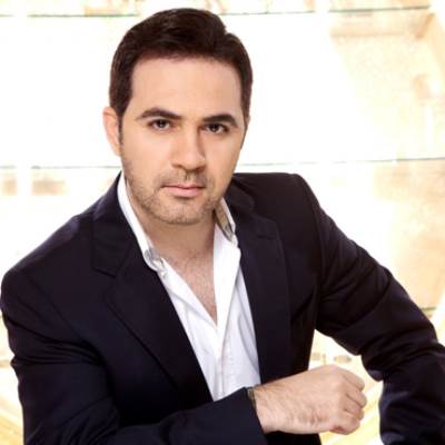 الصدمة والحزن الشديد جعلا وائل جسار يلغي جولته الغنائية