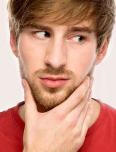 من تفضل المرأة: الرجل الملتحي أو الحليق؟