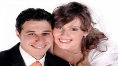 شاهد زوجة أحمد السعدني وجمالها الطبيعي بدون ماكياج