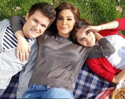 هكذا أطلت إليسا في فيديو كليب "يامرايتي"