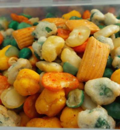  المكسرات والفول السوداني .. يطيلان العمر