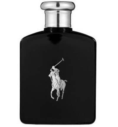  بالصور .. أرقى عطور الرجل قدميها له في مناسباته الخاصة