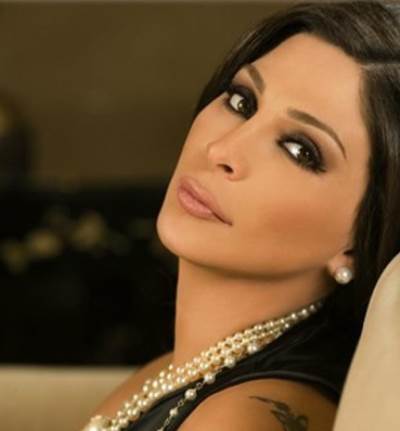 لهذه الأسباب تم تأجيل حفل إليسا في تونس