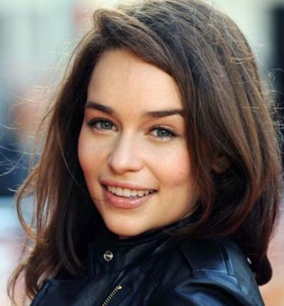  نجمة إثارة شهيرة : لا أحتمل المشاهد الساخنة 