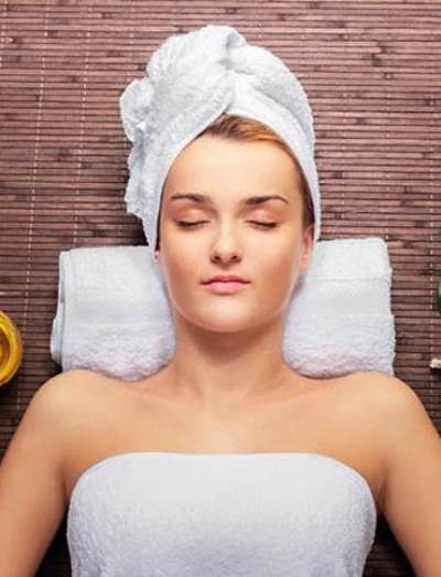 استقبلي العام الجديد بحمام عشبي ساخن لجسم أنعم