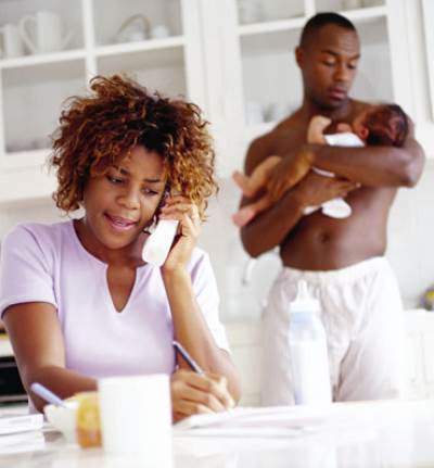  ما معنى مشاركة الزوجين الحياة؟