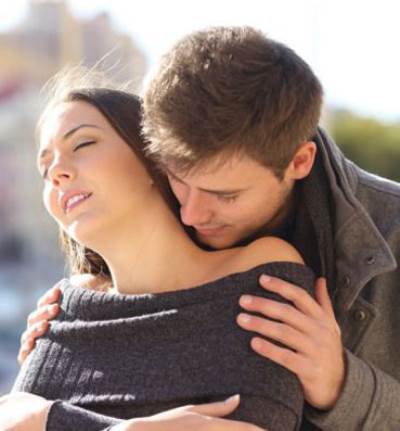 الرغبة الجنسية تثيرها حاسة الشم!