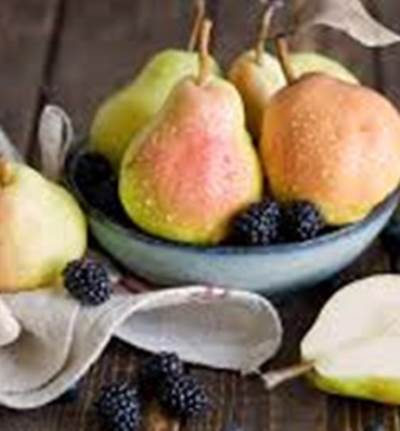 4 فواكه تقضي علي الوزن الزائد و"الكرش" 