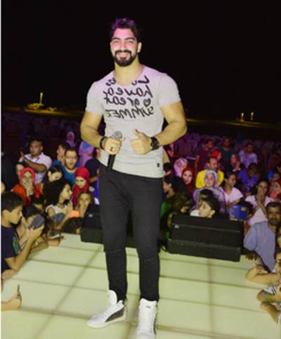 "مينا عطا" واحمد مختار" يختتمان حفلات العيد ب"بياسيرا" السخنة