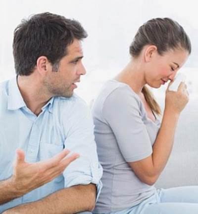 دراسة.. العيش مع زوج كئيب أو زوجة بائسة يصيب بالأمراض!