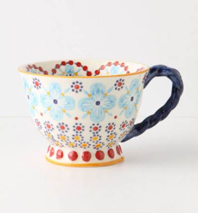 بالصور .. أرقى وأحدث فناجين الشاي الخزفية المنقوشة