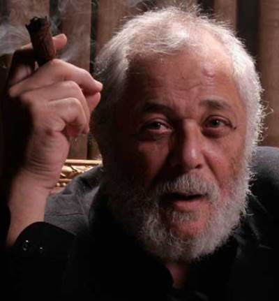 أبو تريكة ناعيا محمود عبد العزيز : "دخل قلبى من مقابلة واحدة"