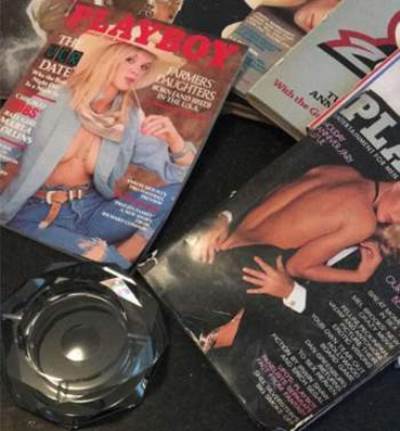 كيلي جينر تخصص في منزلها غرفة للرجال مليئة بمجلات بلاي بوي