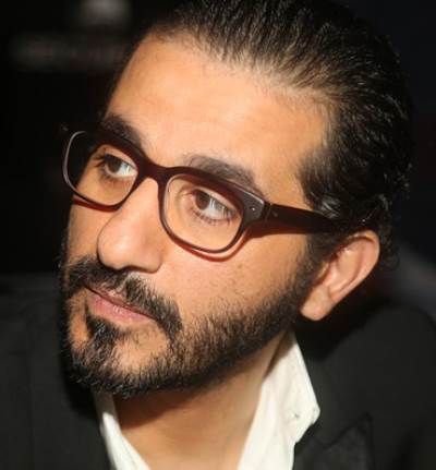 منى زكى تغازل أحمد حلمى