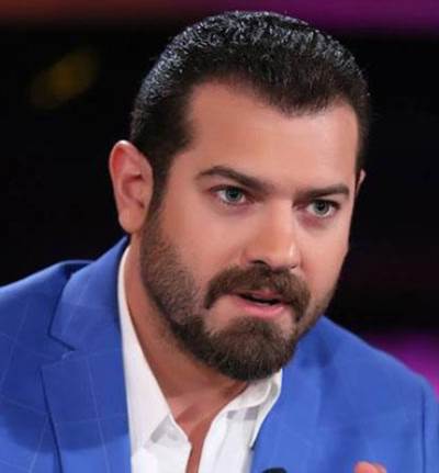 متى بدأ عمرو يوسف التفكير في الارتباط من كندة علوش؟