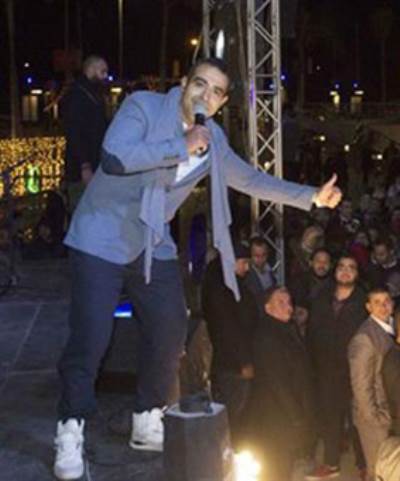 "محمد عدوية" يحيي حفل راس السنة فى مطعم" كازدورة "بحضور نجوم المجتمع