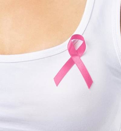 طريقة الفحص الدوري للثدي للتعرف على أعراض السرطان