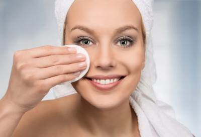  طريقة تحضير مزيل مكياج من الجلسرين 