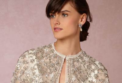 لو زفافك في الشتاء إليك كل ما تحتاجين إليه