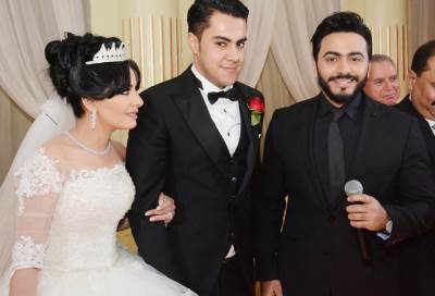 كبار رجال السياسه ونجوم الفن في زفاف عبد الله و ساندي