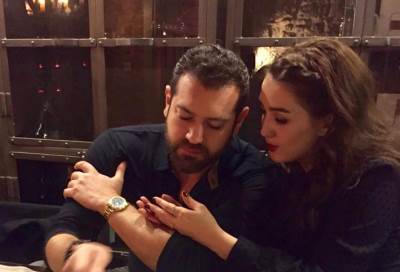 كندة علوش تهنئ زوجها عمرو يوسف .. والسبب؟