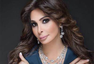 إليسا تردّ برسالة قويّة ... هل قصدت الرد على خبر خطبتها من وديع النجار؟