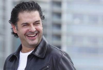 راغب علامة يشارك جمهوره صورة من الدوحة