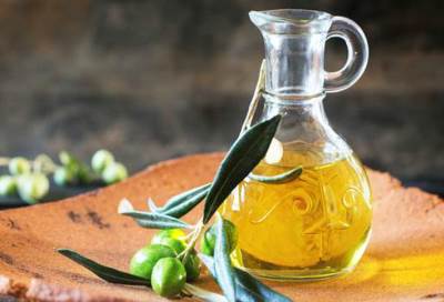 استخدمي هذه الأشياء كمزلقات خلال العلاقة الحميمة