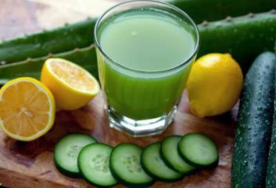  فوائد عصير الخضر الخضراء في تنظيف الجسم مذهلة