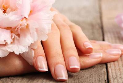  بالفيديو : تطبيق الـ مناكير الفرنسي في المنزل