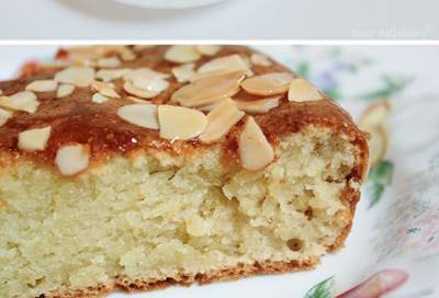 كيكة الزبادى بالعسل والمكسرات