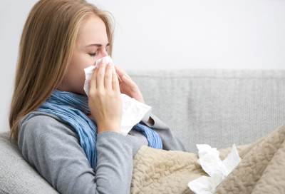 دراسة كندية تحذر من مخاطر الاستخدام المفرط لأدوية البرد للصغار