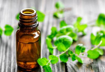 زيوت أساسية تساعد على إنقاص الوزن