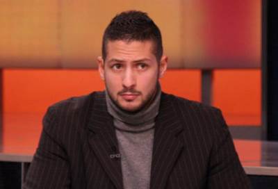 ماذا قال عمرو سمير لوالدته قبل رحيله؟