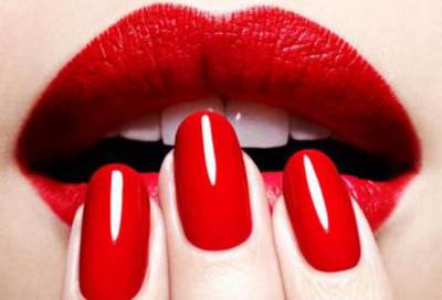 هذا ما لا تعرفينه عن خطورة طلاء الأظافر!