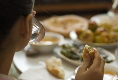 هل ينخفض الوزن في الصيام؟