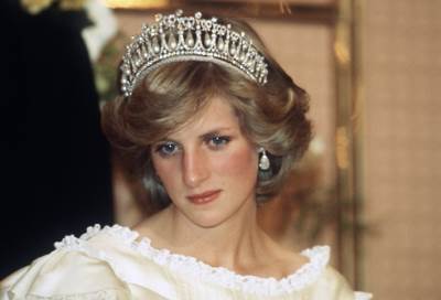 هدية للأميرة ديانا من جدتها تصبح الأغلى من نوعها على الاطلاق!